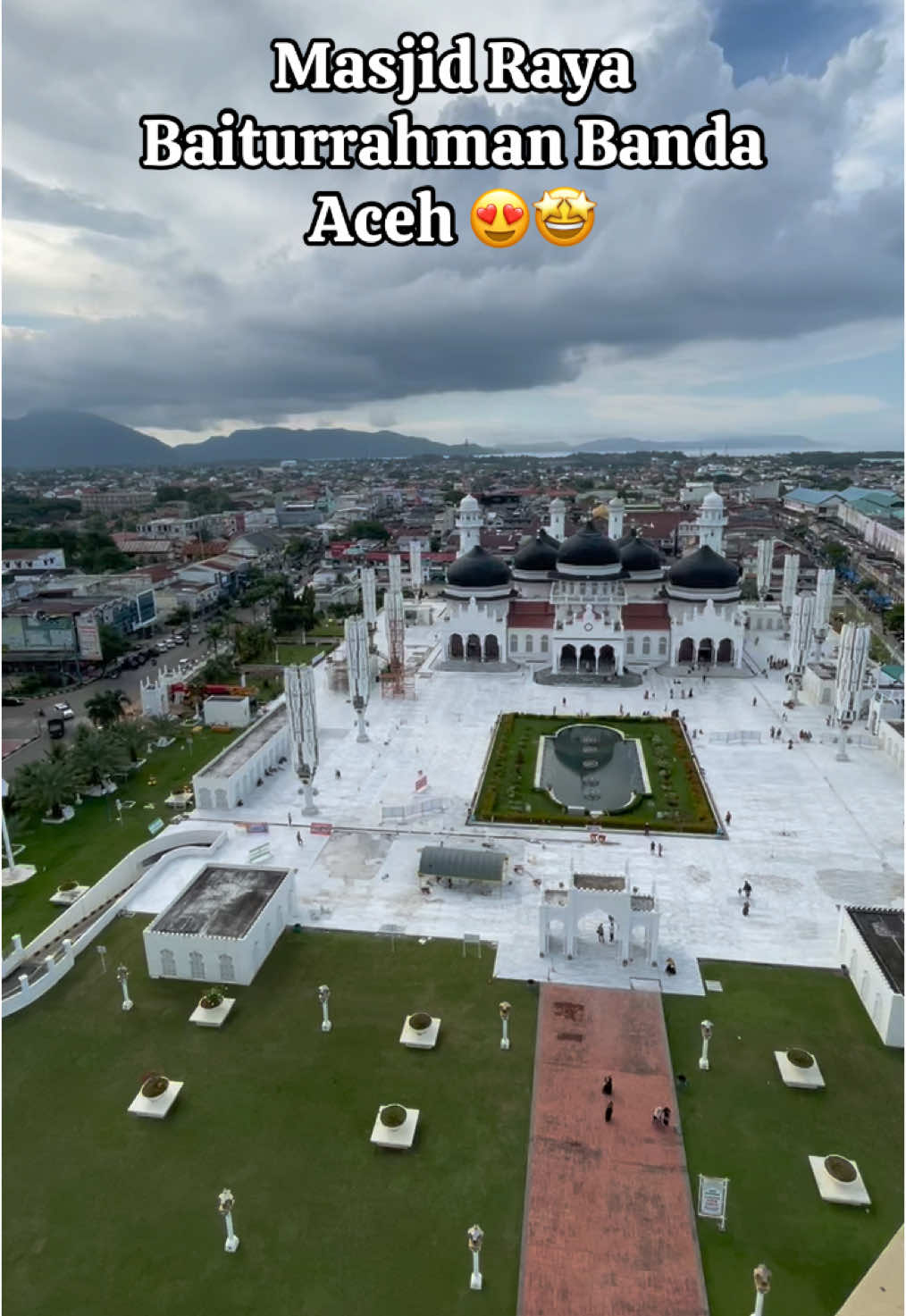 #fypシ゚viral #fupシforyou #capcut_edit #masjid #baiturrahmanbandaaceh #bandaaceh 