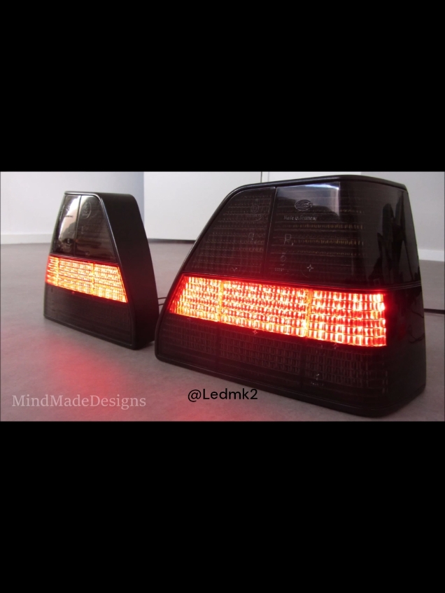 Cómo hacer luces traseras LED personalizadas para un coche clásico #LucesLED #CocheClásico #TuningAutos #DIYAutos #CustomLEDs #LucesTraseras #CarMods #ProyectoDIY #RestauraciónClásicos #CochesAntiguos #amantesdelosautos 