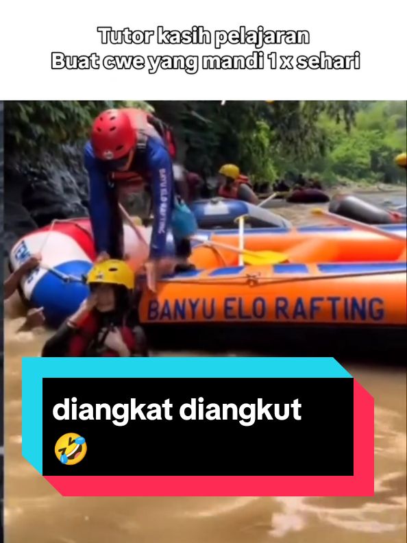 tanggal dibilas 🤣 #videolucu #arumjeram #perahu #karet #cewecantik #videoviral #storytime #viral #trendingvideo #viraltiktok #reel #reels #reelsviral #fyp #foryou #masukberandafyp #fypシ #fypシ゚viral #fypage 