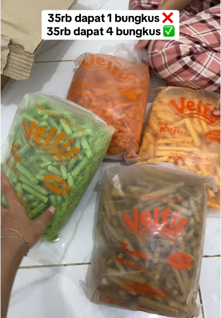 Rekomendasi cemilan murah enak #snackvelfit #snackvelfitenak #stikbalado #stikbaladomurah #cemilantiktok #cemilanenak 