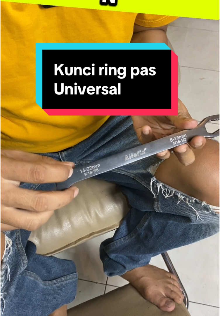 Kunci ring  universal  #megaguncangcuan1212 #gebyarbelanjadesember #cuantanpabatas #renosteelshop  #kuncishock #kunciring #kuncishockmurah #kuncishock46pcs #flexible #elastis  #kuncishockfleksibel #rekomendasikuncishock #matashock #matashockimpact 