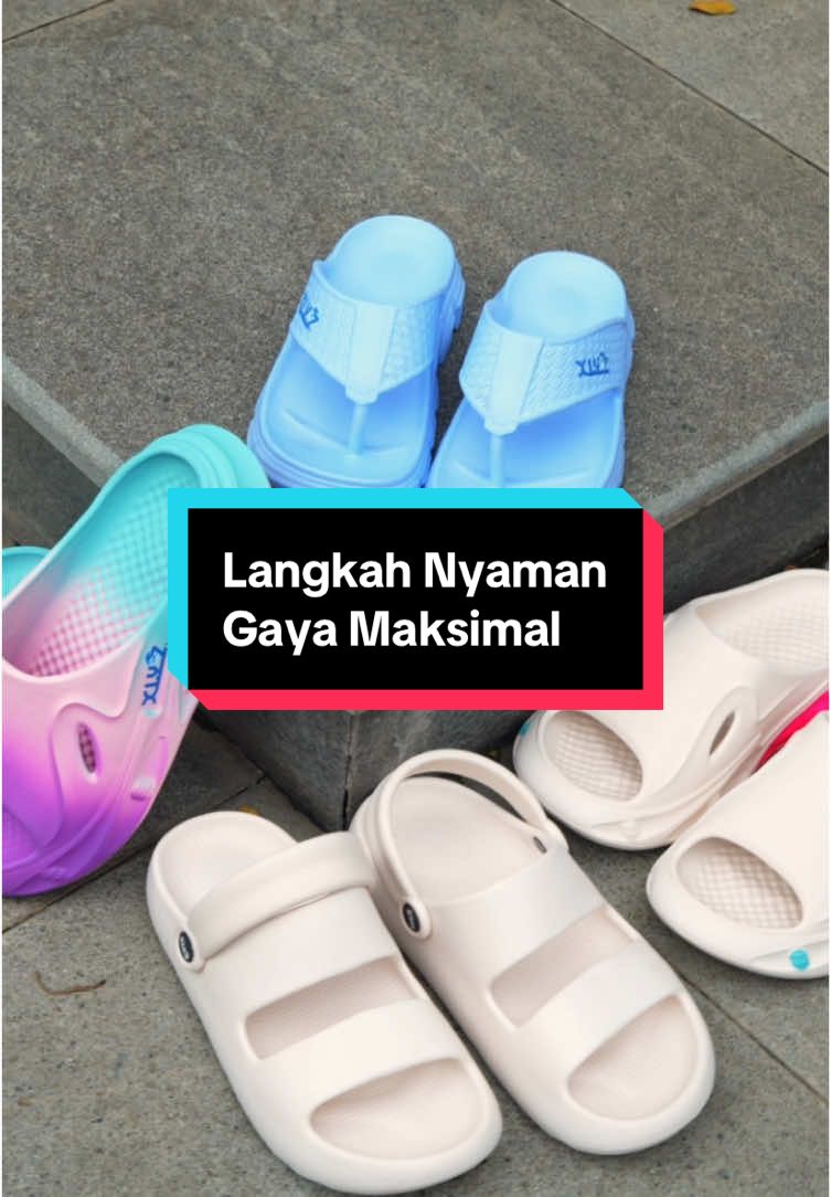 Langkah nyaman, Gaya Maksimal. Pilih sendal Favoritmu Sekarang !!  #Fyp #Foryoupage #fashiontiktok #OOTD #footwear #footwearfashion #trending #localbrand #local