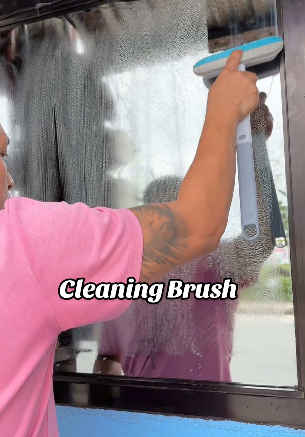 Magandang gamitin pang linis ng window glass at mga screen! #windowcleaning #4in1cleaningbrush #cleaningbrush #screencleaner 