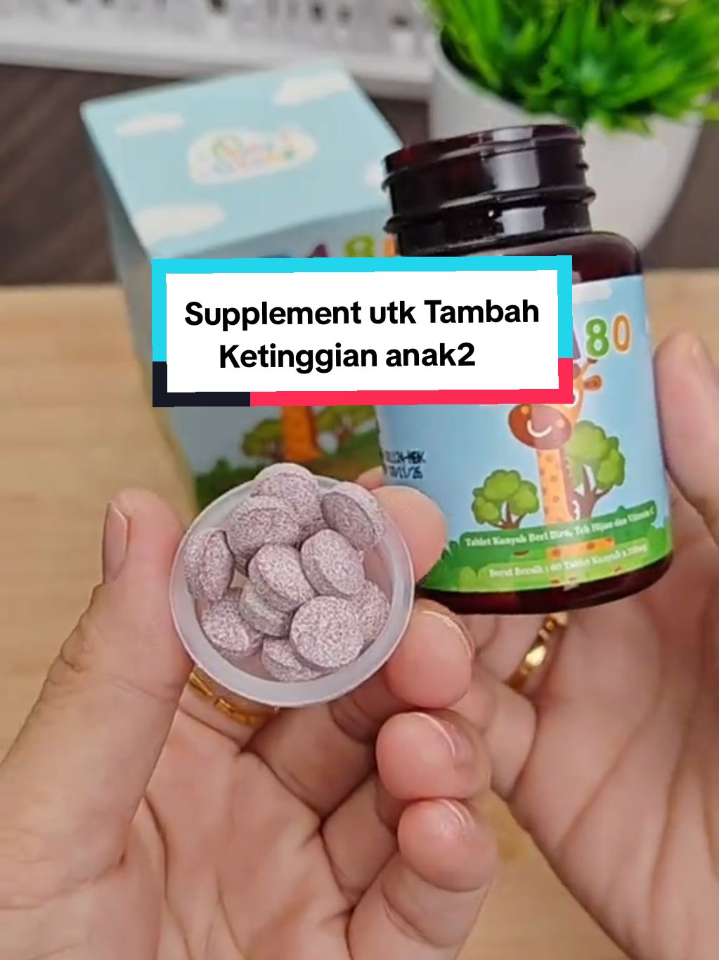 Ikhtiar makan supplement bantu tumbesaran anak2 ...se-awal 3 tahun dh boleh bagi supplement yg lengkap vitamin & kalsium utk pertumbuhan otot & tulang anak2 ✅ Berbaloi beli tau 👍👍 #kid180 #supplements #supplementtinggi #vitamintinggianak #tambahtinggi #tambahtinggianak  #kidsupplement  #arthahidayah #arthahidayahstorytime #1212brandsfestival 