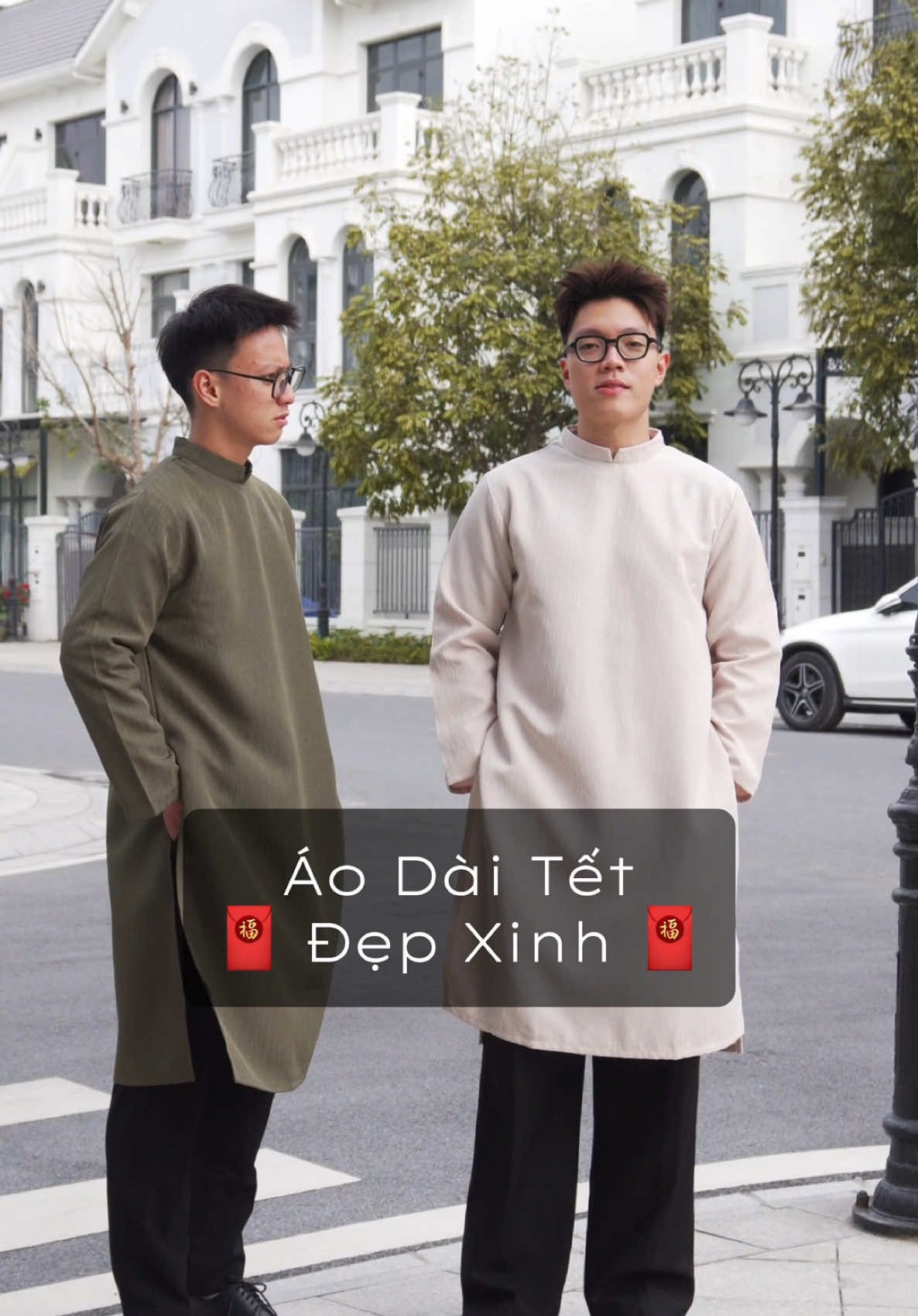 Còn gì hợp Tết hơn tà áo dài nữa các sếp ơi #goclamdep #thoitrang #mensfashion #aodaitet 