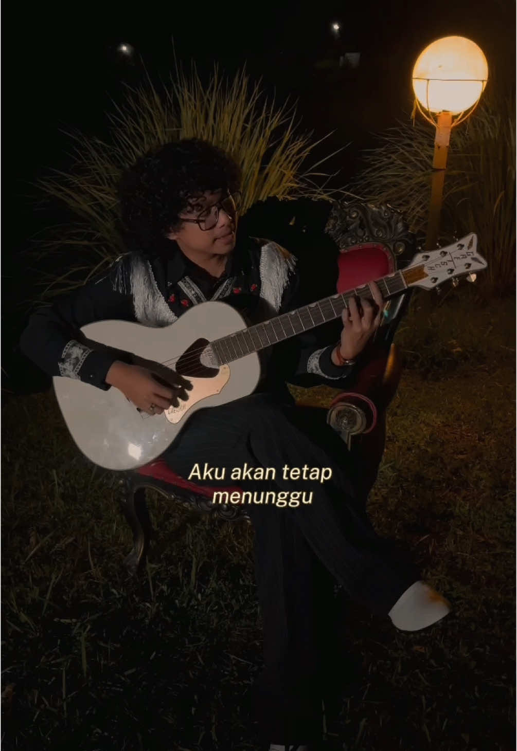 Udah dengerin di Spotify? #tergariskan #dendinata