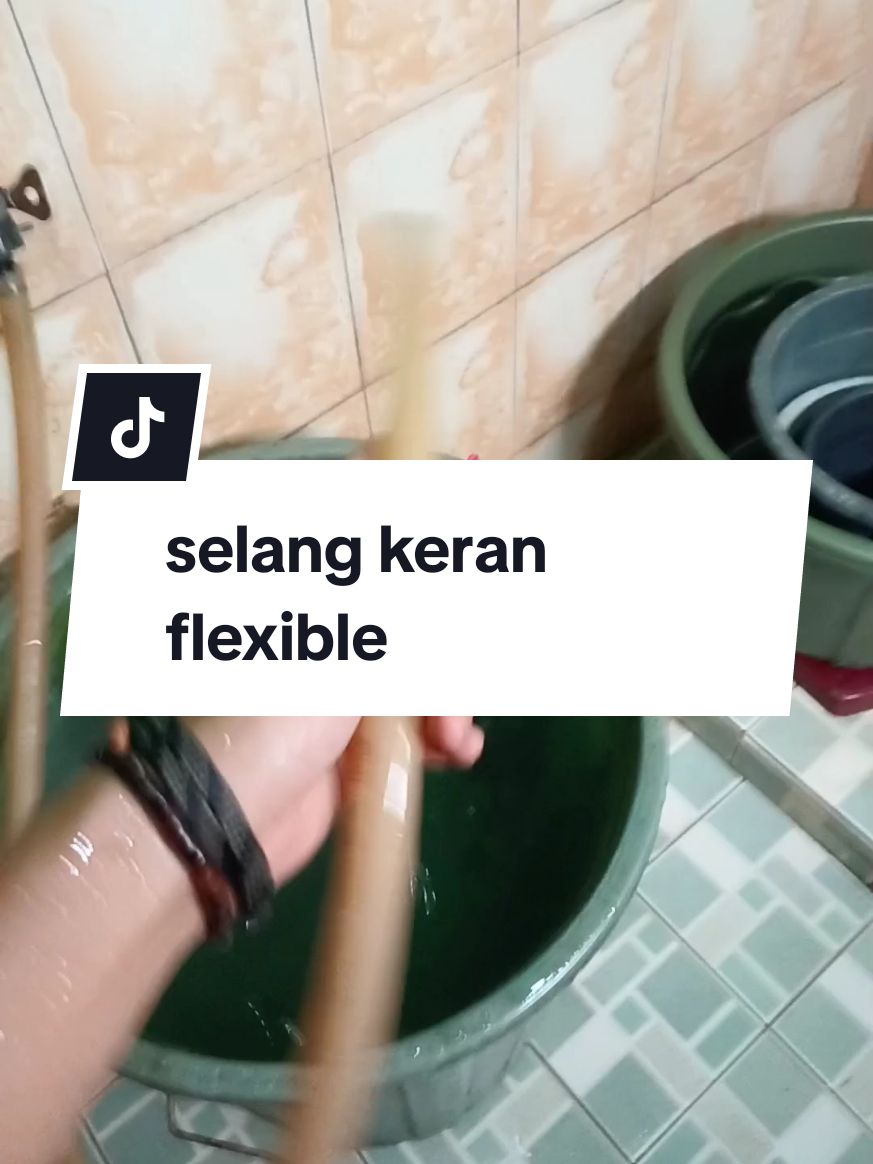 akhirnya nemu juga selang flexible cocok buat ambil wudhu #selang #selangfleksibel #selangflexible 