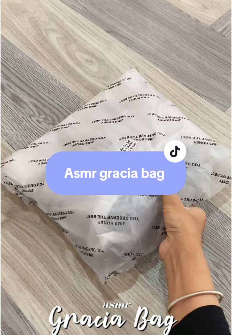 Gracia bag #fyp #TikTokAwardsID #promoguncang1212 #promo1212 #gajiansale #asmr #asmrsounds #wibgajian #jimshoneyindonesia #fypage #asmrviral #asmrvideo #jhgracia#graciabag 