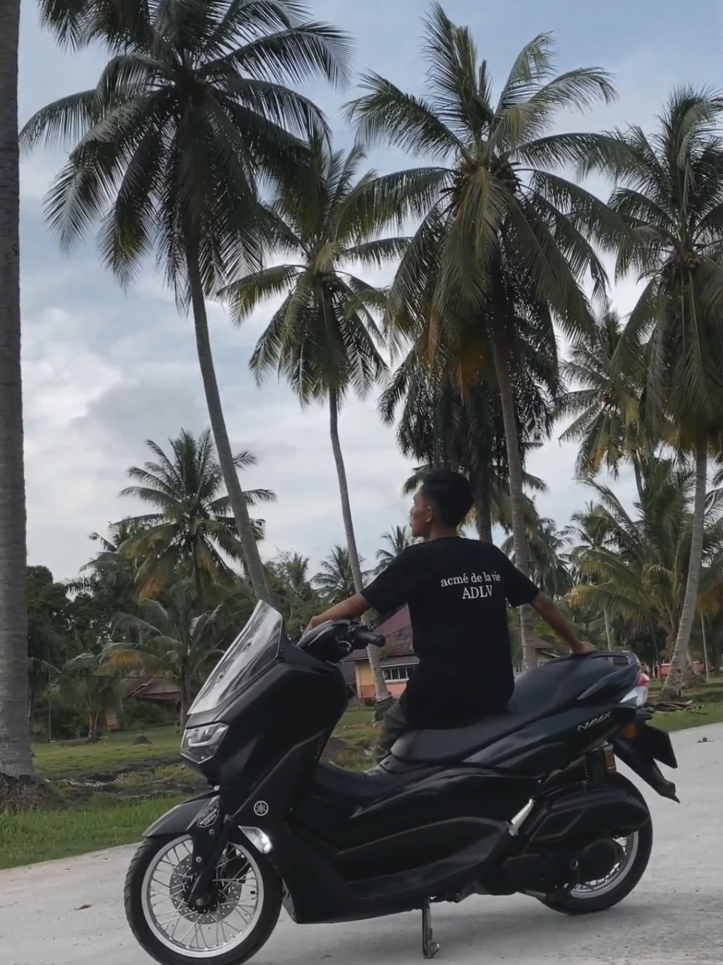 izin hu baru login NMAX style Medan katanya hhh  #capcut #cinematic #fypシ #fypシ゚viral #cinematicmotor #nmax #nmax155 #nmaxstylemedan #nmaxjarijari #yamahanmax155 