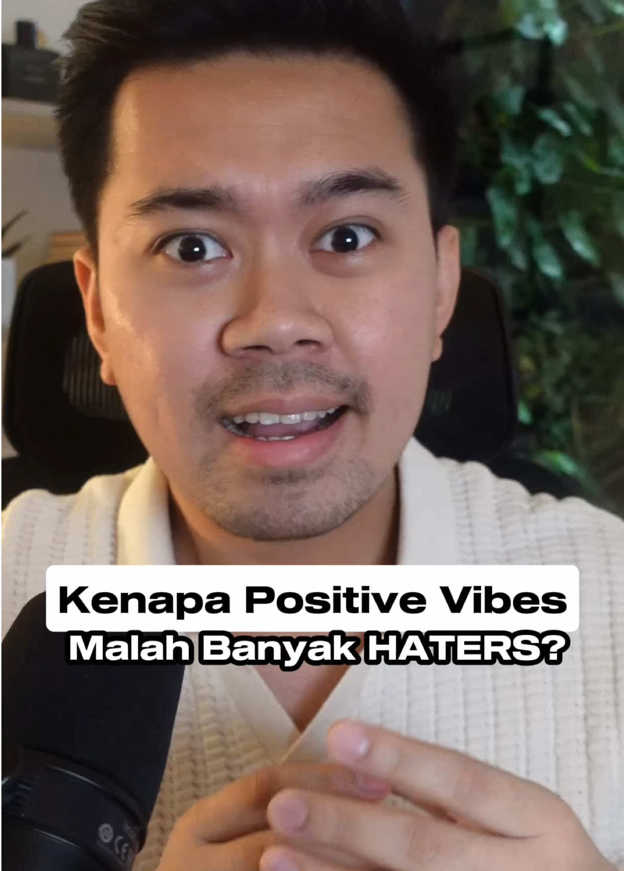 Kalau kamu punya positive vibes bersiap akan punya banyak haters #positivevibes #haters #psychology #psikologis #mindset #personality #selfdevelopment #lifetips #fyppppppppppppppppppppppp 