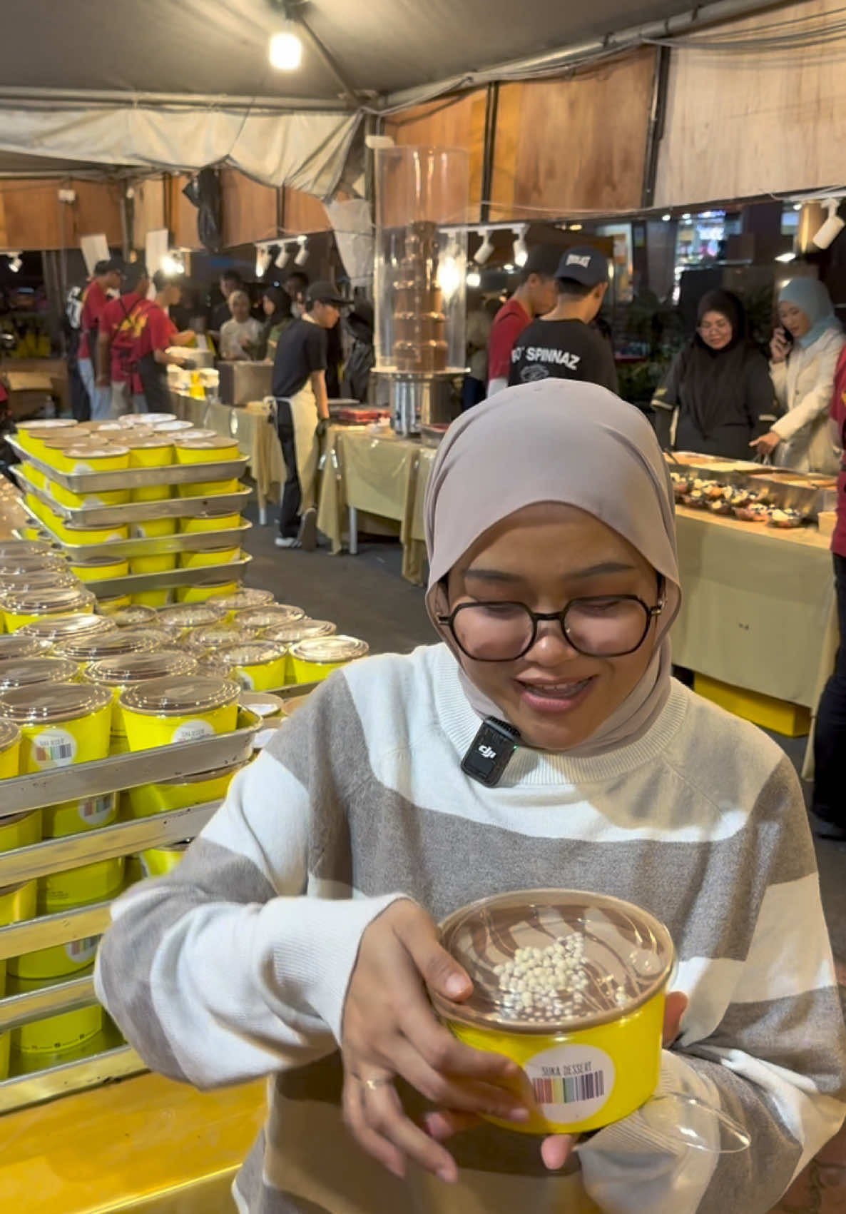 Bila ramai yg cakap Auntie Ja gedik, Auntie Ja try bercakap cara rilex pulak. 😂 #cakeinbowl #ownersukadessert 