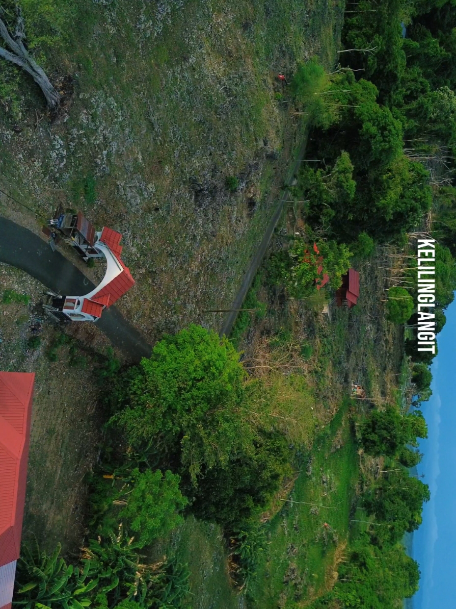 Aerial view of Cabbeng village #CapCut #aerial #view #goamampu #bulumampu #guamampu #bone #sulsel #kelilinglangit 