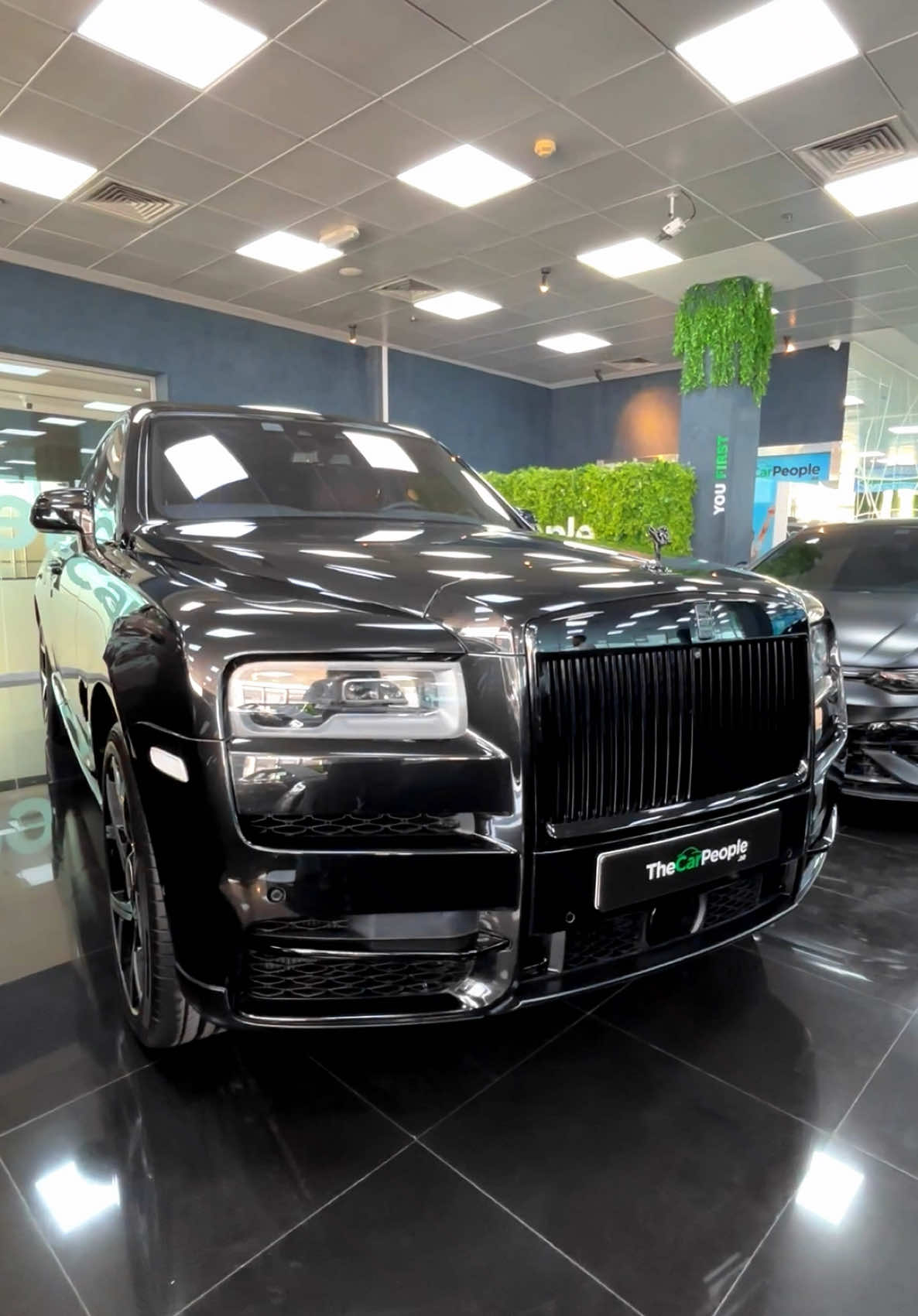 The Rolls-Royce Cullinan 2020 is here at The Car People! 🚗✨ #thecarpeopledubai #Rollsroyce #cullinan  #SVR #luxurycars #fypシ #cars #highlights #uae🇦🇪