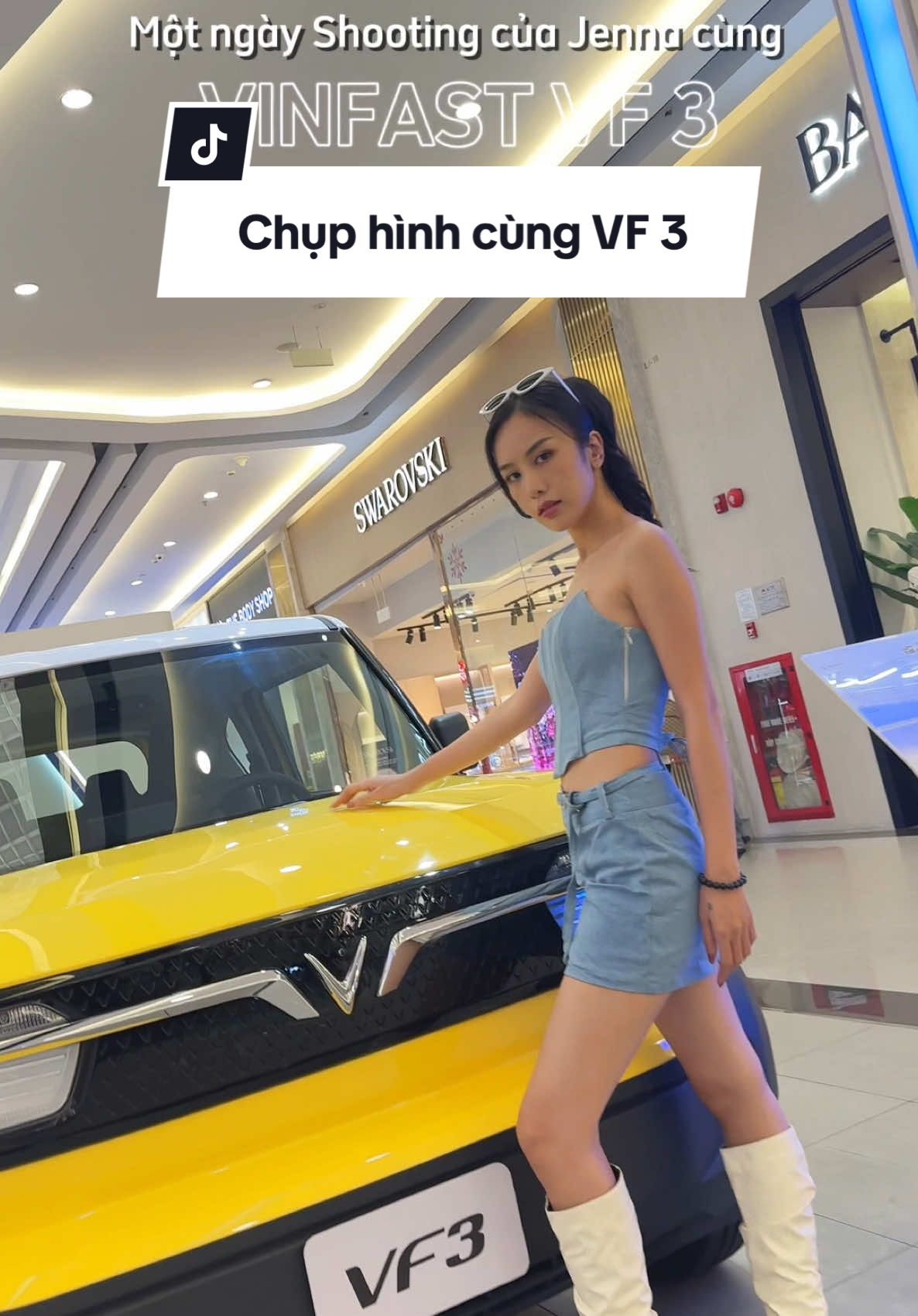 Sở hữu VF 3 để chỉ cần đứng cạnh là đã thấy cực kỳ phong cách 😍 #VinFast #VinFastVN #VF3 #SangTaoChatRieng 