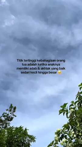 Orang tua mana yg tdk menginginkan memiliki anak dgn karakter baik, maka dari itu tanamkan ilmu-ilmu sedari kecil #anaksholeh 