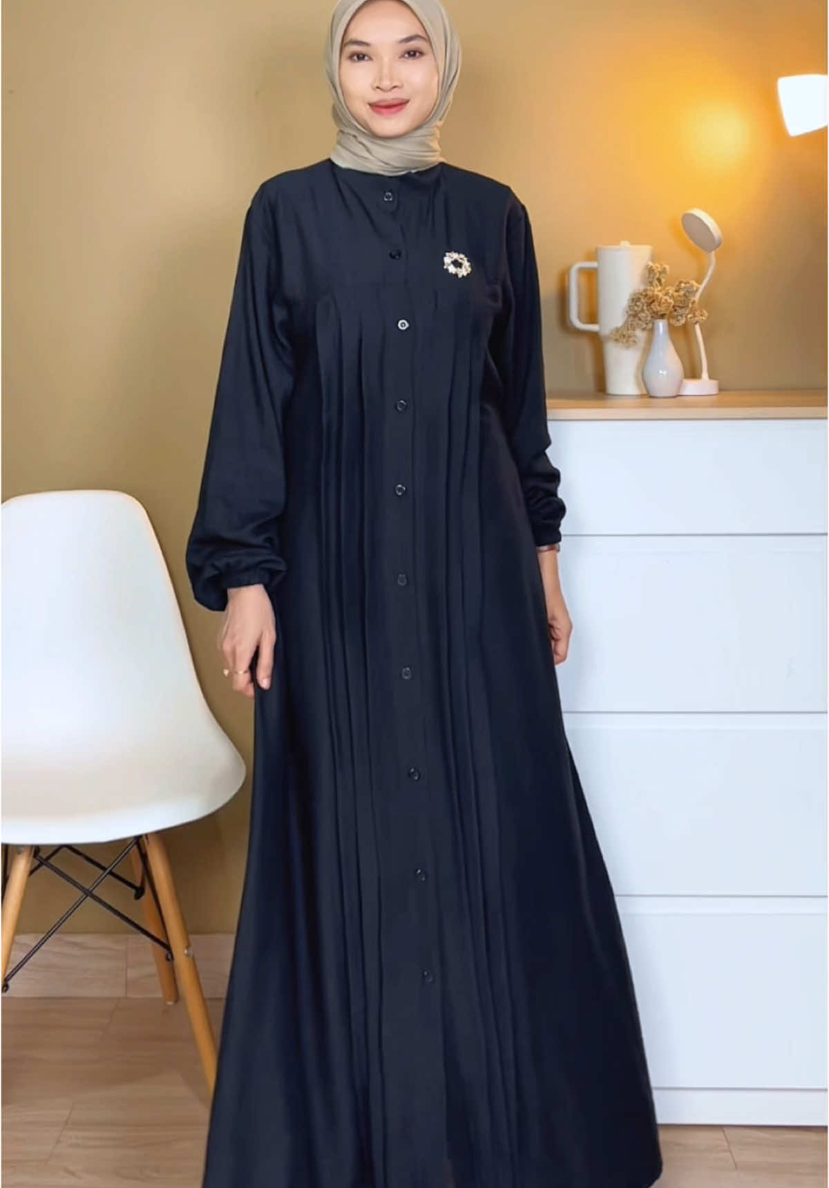 Gamis simple ngga sampe seratus ribu😋😍 #gamissimple #gamismurah #dresscantik #gamislebaran #outfitbukber 