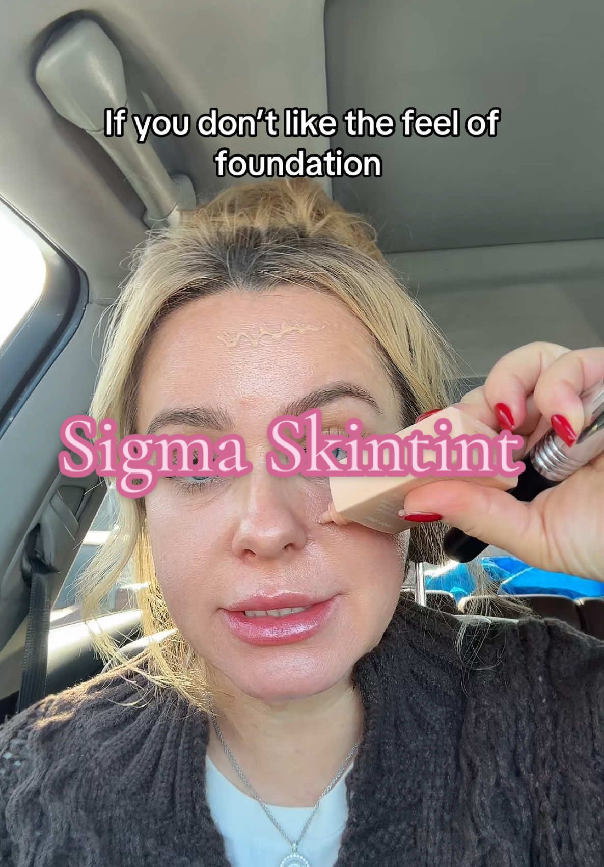 If you don’t like the feel of foundation, this is a beautiful formula from@Sigma Beauty skintint that gives you an even skin tone without a heavy feel of foundation. #Skintint#lightmakeup#makeupover40#matureskinmakeul#bestsmintintmatureskin#holidayhaul 