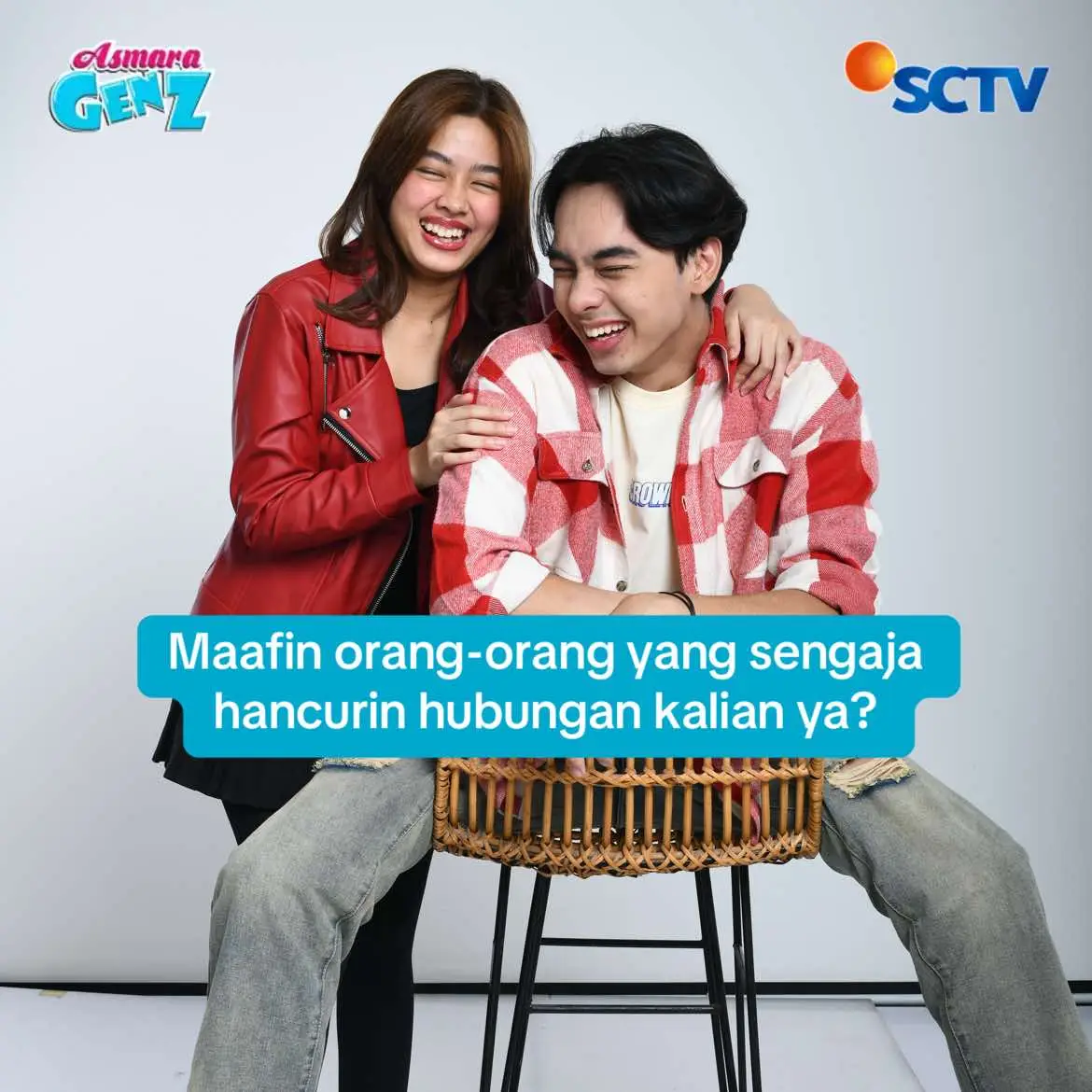 Maaf ya FatQeel.. Mimin udah berusaha semaksimal mungkin buat jaga hubungan kalian supaya nggak dirusuhin sama Mohan & Sandy 😭 — Saksikan #AsmaraGenZ setiap hari, pukul 16.45 WIB di SCTV. Dibintangi oleh Aqeela Calista, Fattah Syach, dan Nicole Rossi. #AsmaraGenZ #SCTVSinetron #AqeelaCalista #FattahSyach #NicoleRossi 