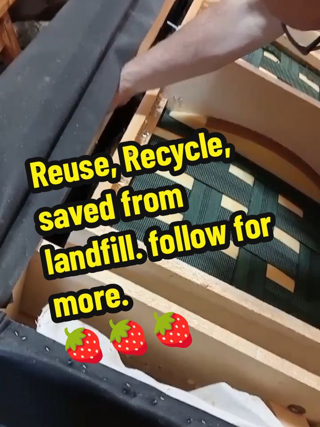 #lifehacks #dont #throwaway #life #viral_video #fyp #viral_video #mrfixit #reuse #recycle #saved from #landfill #sofa #renewed 