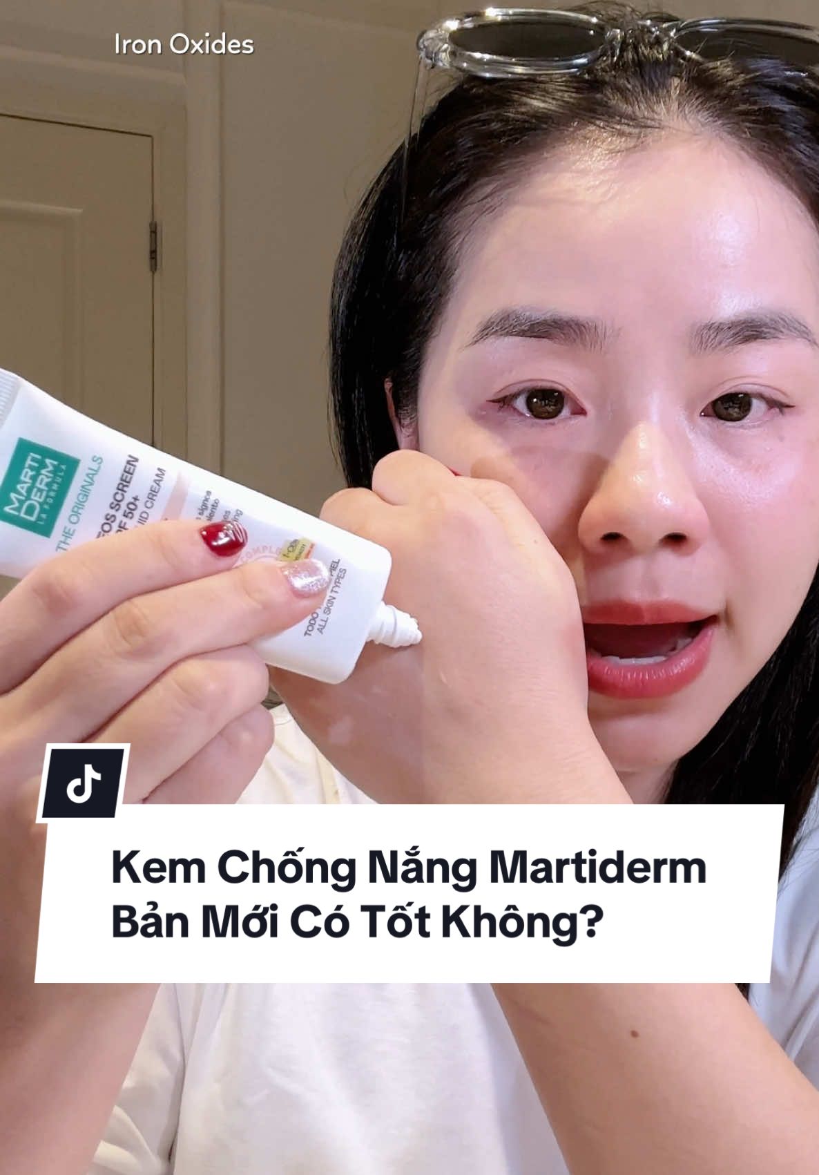 Đã ai thử bản mới này chưa? #quin #quinskincareholic #goclamdep #reviewlamdep #LearnOnTikTok #xuhuong #martidermvn #kemchongnanglight #kemchongnangmartiderm 