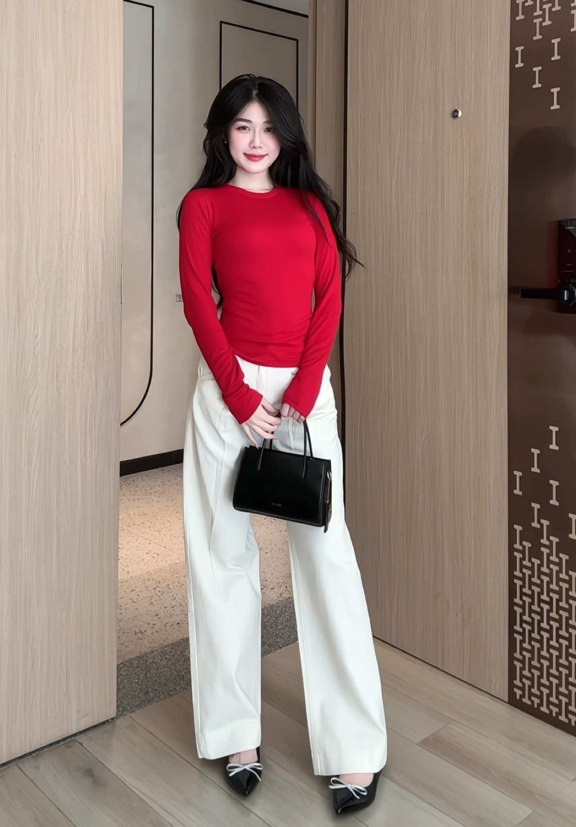 Tết mặc gì phiên bản quần áo 💗 quần của @Meisy 🍒 #outfit #fyp #viral ##xuhuong#g#goclamdepp#phoidoxinh