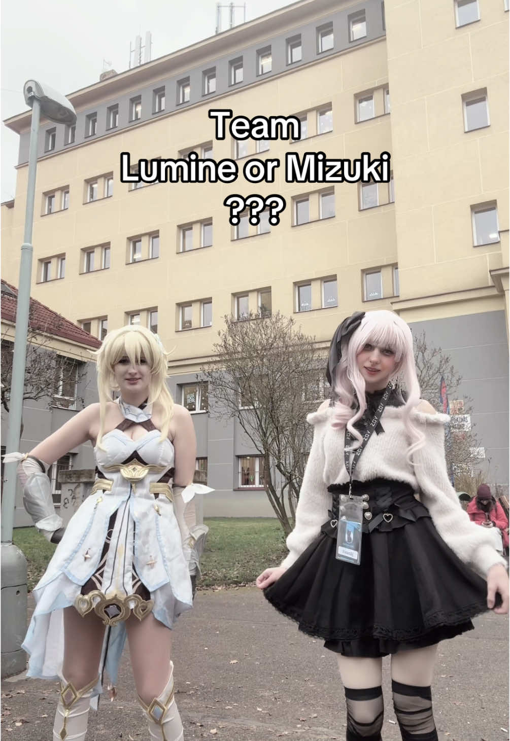 Lumine X Mizuki dance battle!<3 Lumine @sun <3 @VOS #convention #cosplayers #twofandoms #genshin #sekai #games #dance 