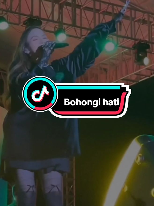 bohongi hati🥀 .  .  .  #mahalini #bohongihati #bohongihatimahalini #mahaliniraharja #galaubrutal #lyrics_songs #liriklaguviral #trendingtiktok #masukberanda #lagugalau #moots? #fyp 