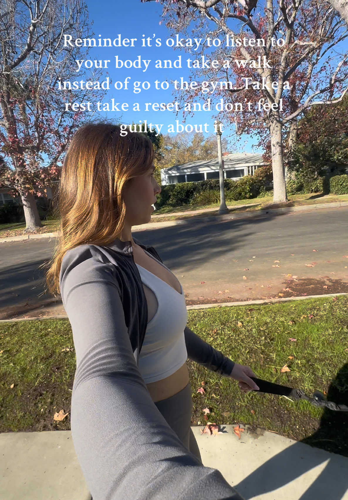 Today i needed to be outside. Its okay to listen to your body. If you need to have a low impact day dont feel guilty 🫶🏼 #justagirl #dayinthelife #Vlog #fitnessjourney #wellnessgirlies 