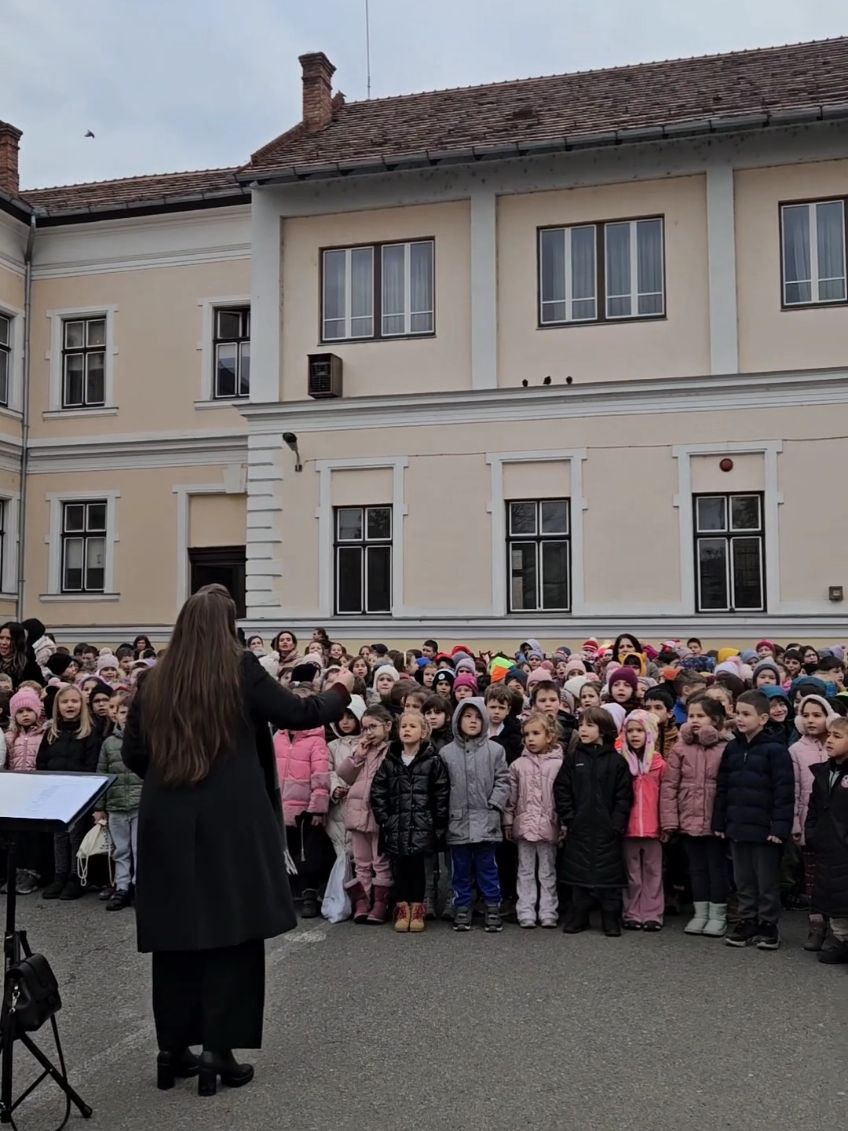 Tradiția la Liceul Teoretic 