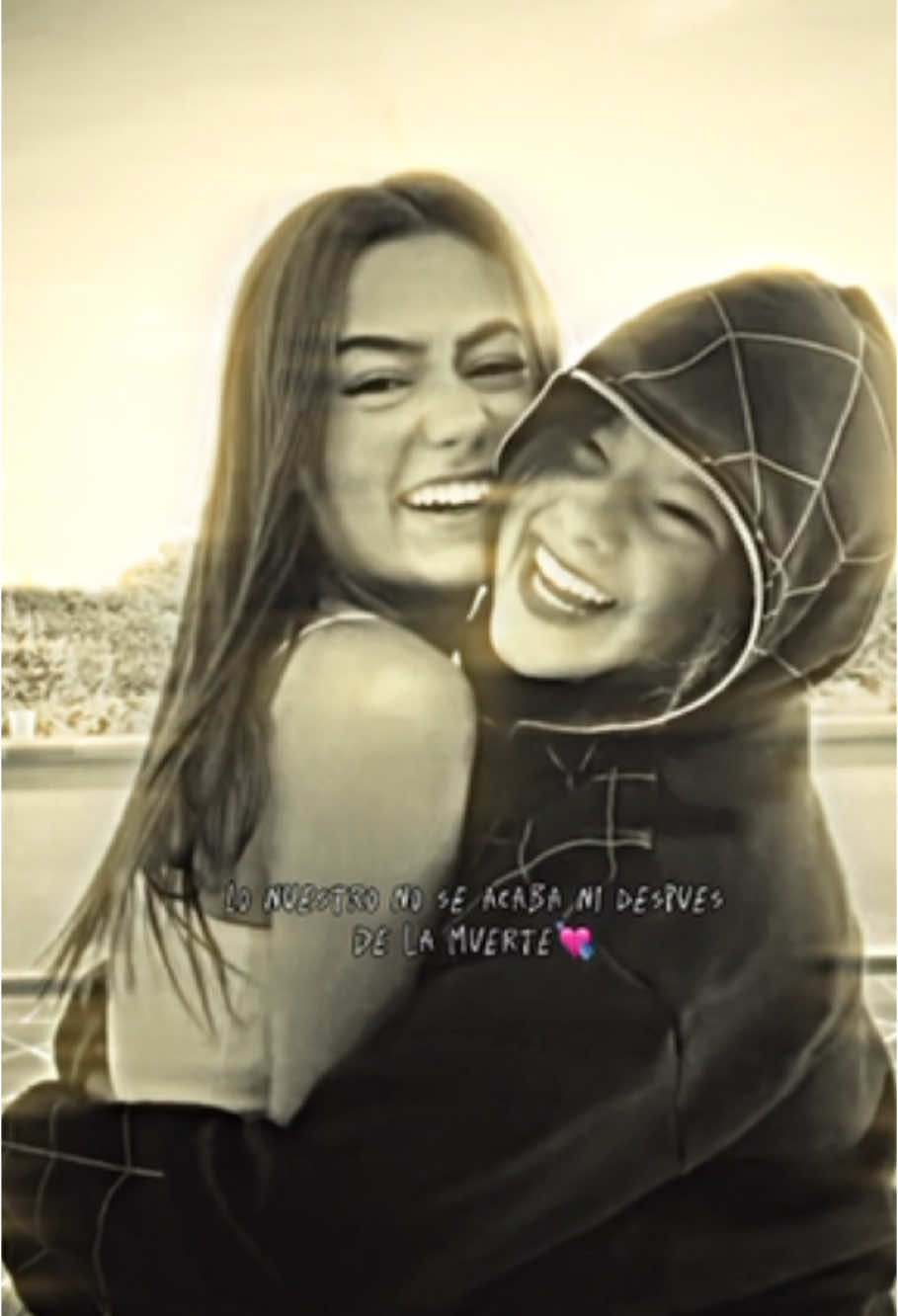 Su amistad es tan linda🥹💘#fanpage💜 @aitamboress @Karina🕷️🤖 