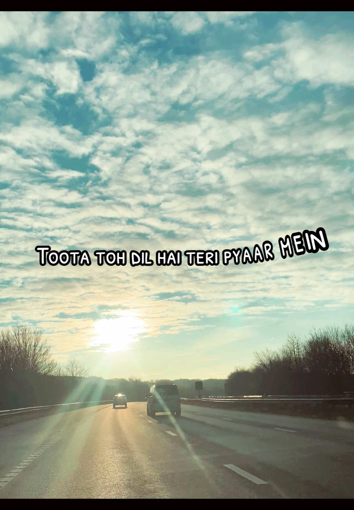 TERA KASOOR 🫶🏻🎤 #trendingsong🔥 #vishalmishra #viral_video #lyrics_songs #terakasoor #newsong #fyp #foryourepage #foryoupage❤️❤️ #favourite #love❤️ #goviraltiktok #foryoupageofficial