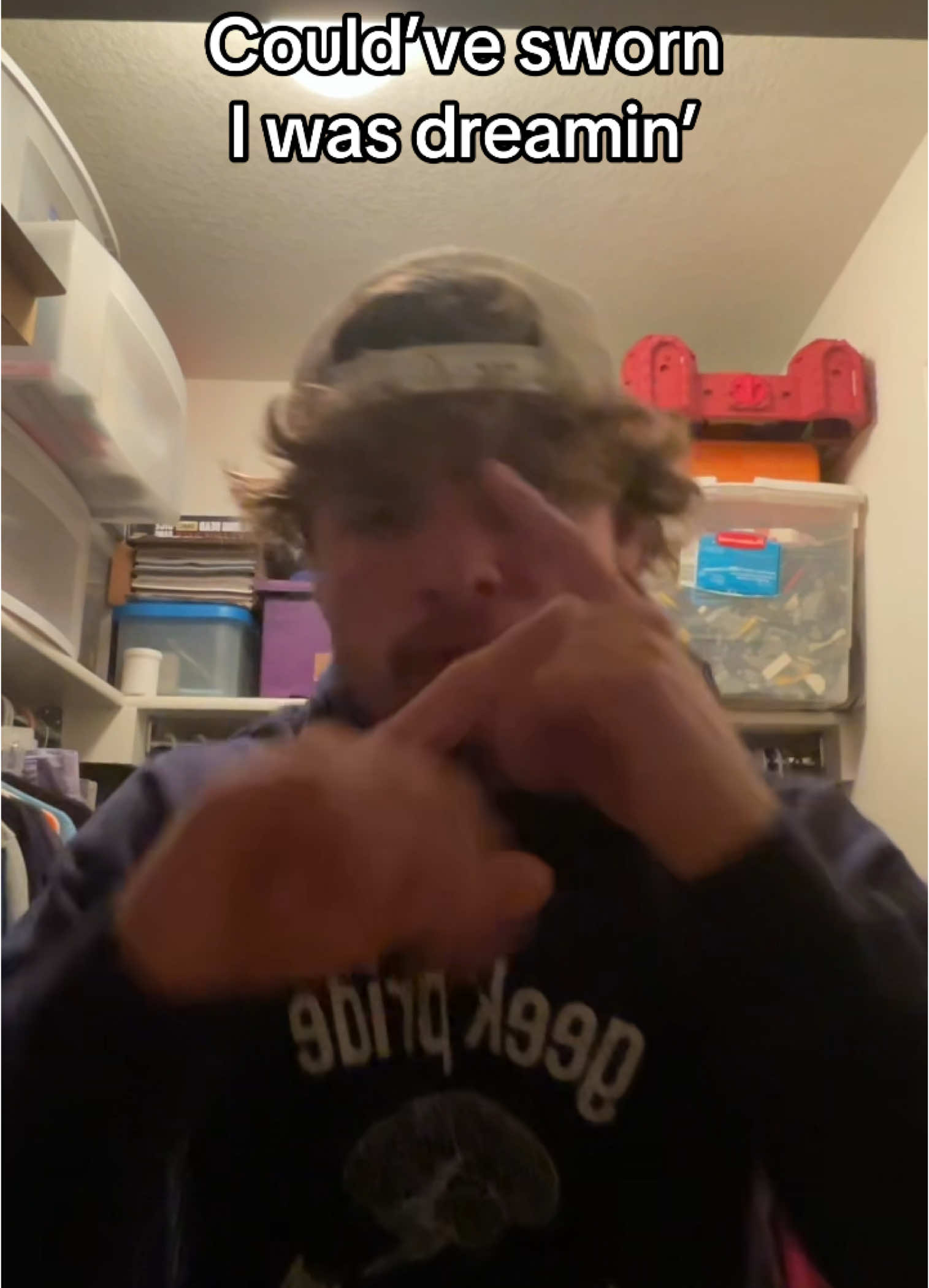 Lonely - Akon ASL cover. #signlanguage #asl #deaf #deafcommunity #deaftiktok #hardofhearing #aslcoversongs #aslcover #aslmusic 