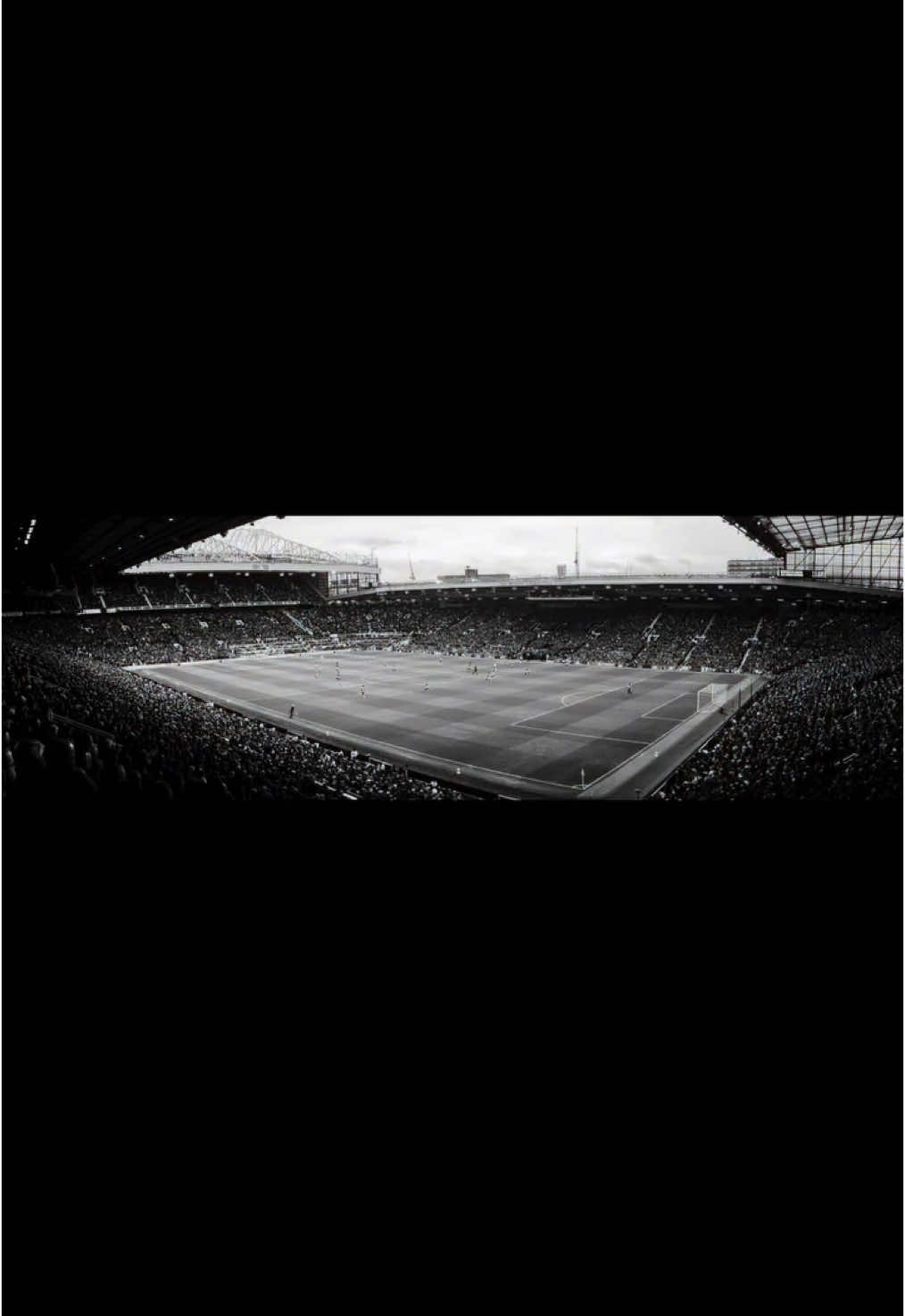 🤩 ¡UN VIAJE AL PASADO! 🏟️ El Old Trafford fue capturado con una cámara de hace 130 años, dejando una impresionante postal. Vía IG: expiredfilmclub #LigaPremierTD #oldtrafford #manchesterunited #reddevils #PremierLeague #futbol #Soccer 