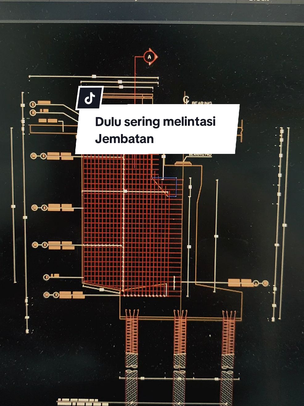 Dulu sering melintasi Jembatan sekarang sudah bisa buat Jembatan sendiri. #tekniksipilindonesia #anakteknik #teknik #tekniksipil #anakteknik #civil3d #autocaddesigning #drafter #drafterautocad #autocad #estimator #jembatan #bride 