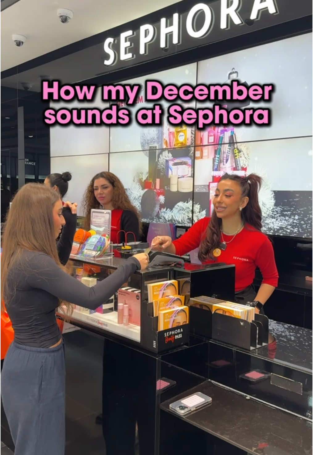 Everyone’s December sounding the same 😭😭 #sephora #sephoramiddleeast #sephorame #middleeast 