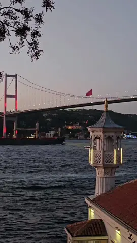 20:51 gördüğün saati yaz 🫶Bazı anlar var, durmalı orada zaman...