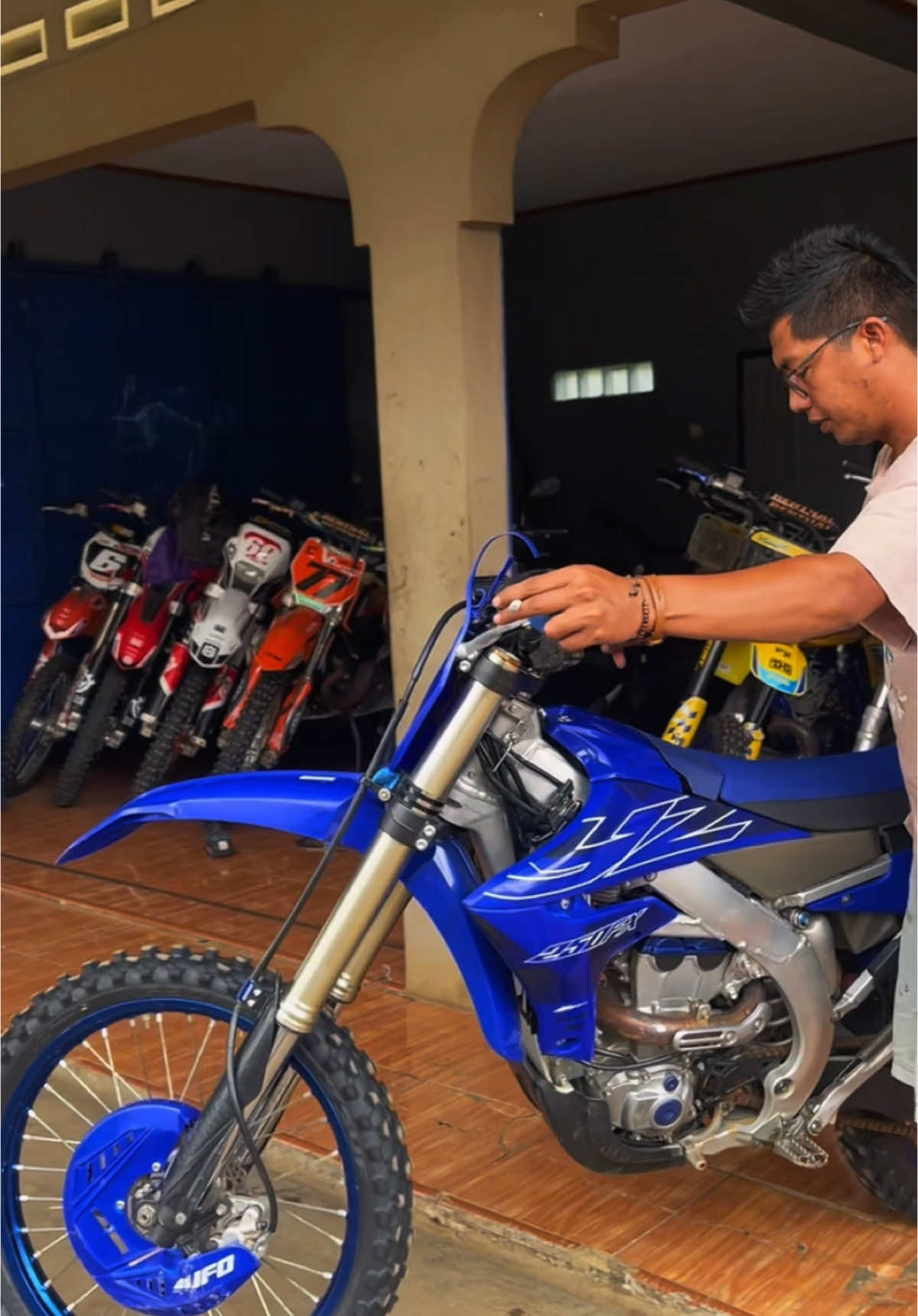 Masuk lagi 2022 yz250fx Hanya 80jtaan  Bisa ditawar tentunya Cp: 087725512488 #yz #yzfamily #yz250 #losantos #yamaha #motocross 