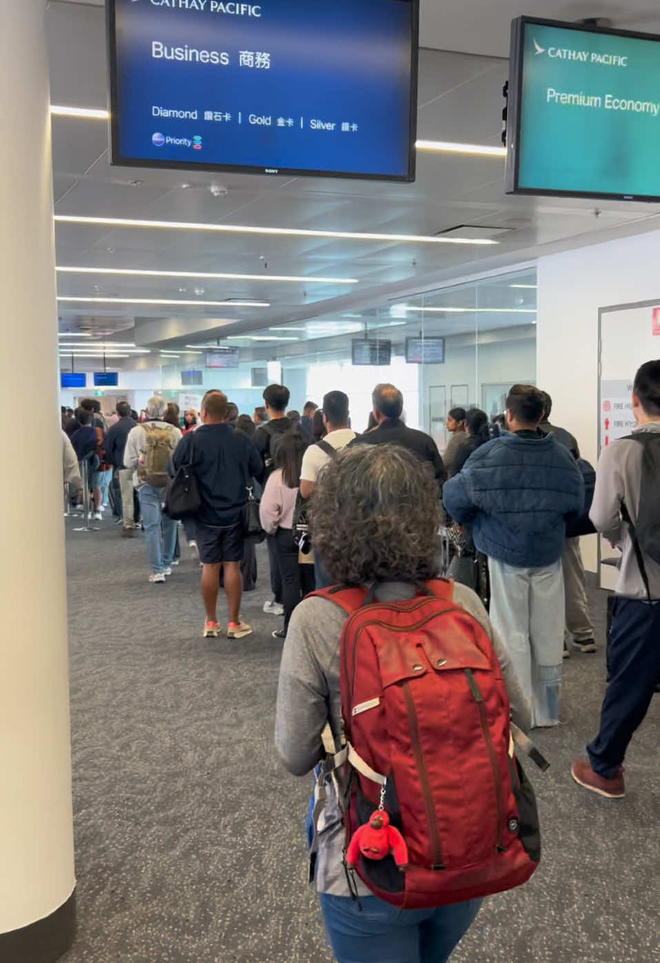 Boarding my first ever Cathay Pacific flight on A350 via priority lane from one former British colony to another one, Hong Kong ##boarding##priority##a350##cathaypacific##airport##travel##travelling##traveltok##plane##planes##flight##enjoy##que##australia##sydney##hongkong##view##views##boardingpass