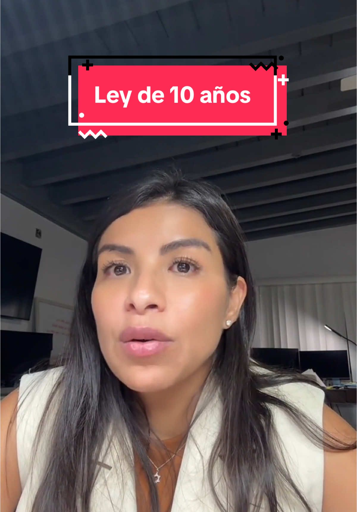 Abogada de Inmigración. ¿Sabias esto sobre la Ley de 10 años? 🤔 ¡Más información en mi perfil! 📲 #abogadamarlene #tiktok #leydediezaños #procesomigratorio #miamiflorida 