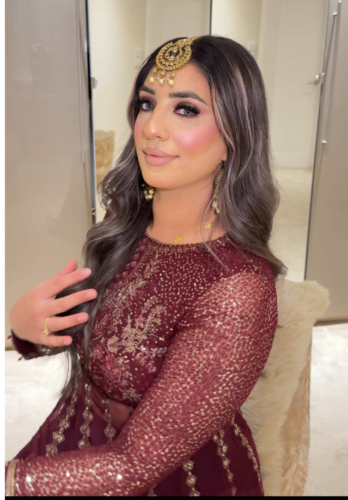 @Aishah Zaman🥀  MAKEUP @by.annum AVAILABLE FOR BOOKINGS  #makeup #transformation #fyp #trendingvideo #pakistani #modestfashion #softglammakeup #viralvideos #creator 