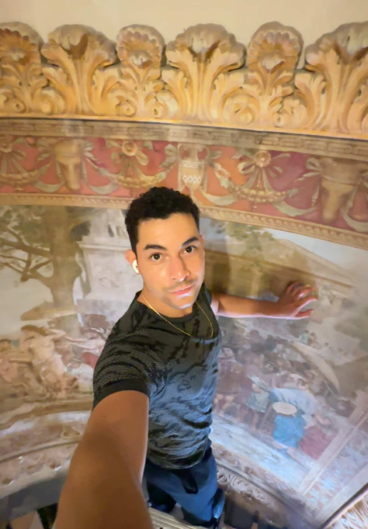 😤😤 LETTSS GOOOO 😤😤 Started the largest and most complex painting project yet last night. Here we go! 🖌️ . . #art #artist #mural #restoration #painting #painter #oilpianting #beforeandafter #process #timelapse #miami #versace #versacemansion #miamibeach #scale #detail #luxury #giannis