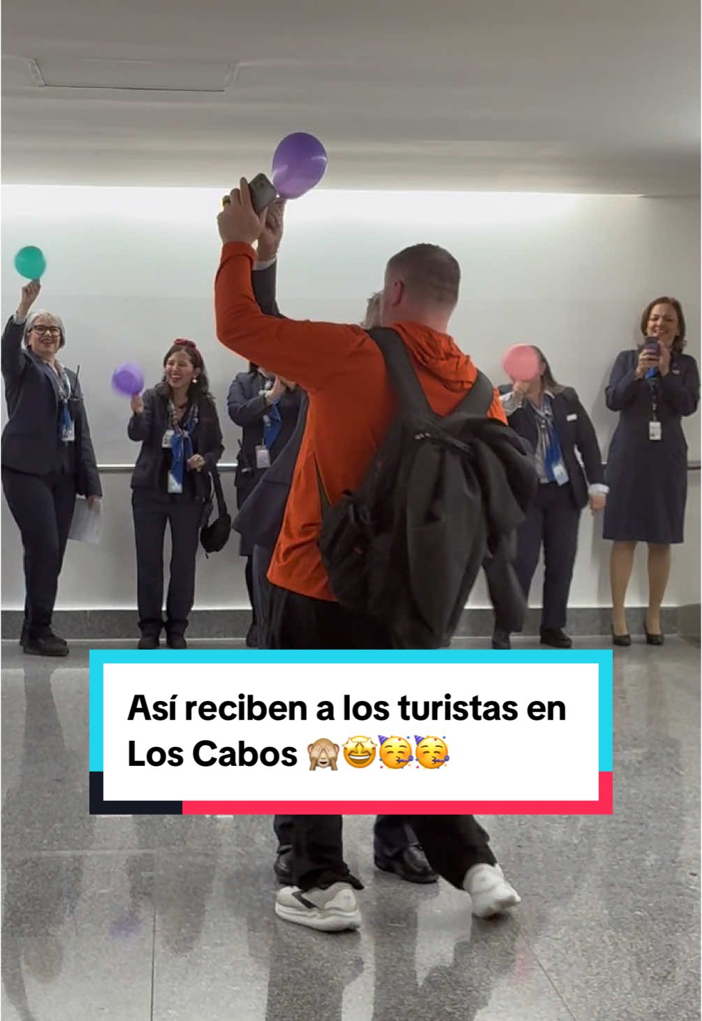 La aerolinea #americanairlines cumple 30 años trasladando a mas de 500 mil estadounidenses anuales a Los Cabos ✈️ #noticiasloscabos #periodismoloscabos #gracegamez #turismo #turismoloscabos #cabosanlucas #cabo 