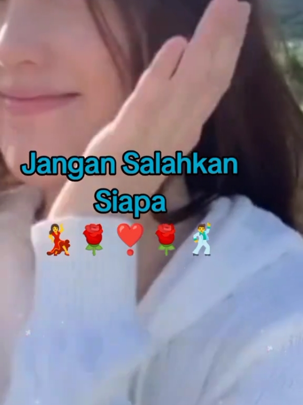 JANGAN SALAHKAN SIAPA . . Lagu Kenangan Pop Indonesia Lawas Nostalgia tahun 80an 90an yg lagi populer saat ini enak banget didengar menyentuh hati bikin baper bahkan sampai sedih dan nangis viral diTikTok Lagu paling trend diakhir tahun 2024 bahkan trending top enak untuk status story favorit pilihan audien maupun popular creator dalam Kumpulan Tembang Kenangan Lagu Pop Lama Indonesia Nostalgia Romansa jaman dulu Kompilasi Pop paling populer saat ini . #fypシ゚viral #viralvideo #trend  #viraltiktok #video #tiktokviral 