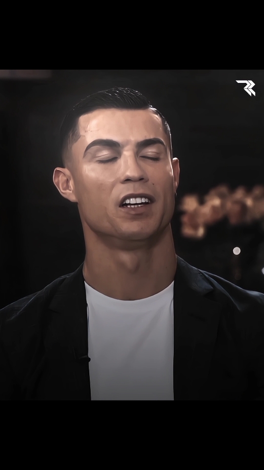 Cris, maybe you will get older, your physique will weaken, your skin will wrinkle, but believe me, every step you take will be written on every page of history, and your history will never grow old, Cristiano Ronaldo, you are the real embodiment of football. #CristianoRonaldo #Ronaldo #CR7 