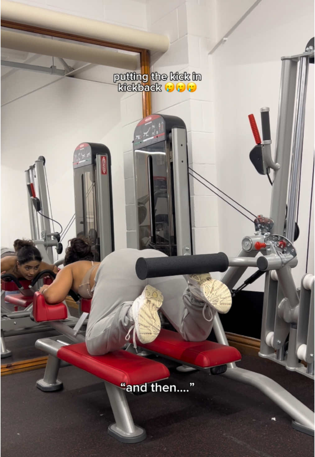 Even the experienced gymrats have no clue what they are doing sometimes 🫶🏽🫶🏽 (nearly took my friend out to prove it 🤣😭) #gym #gymfail #gymbro #gymhumor #kickback 