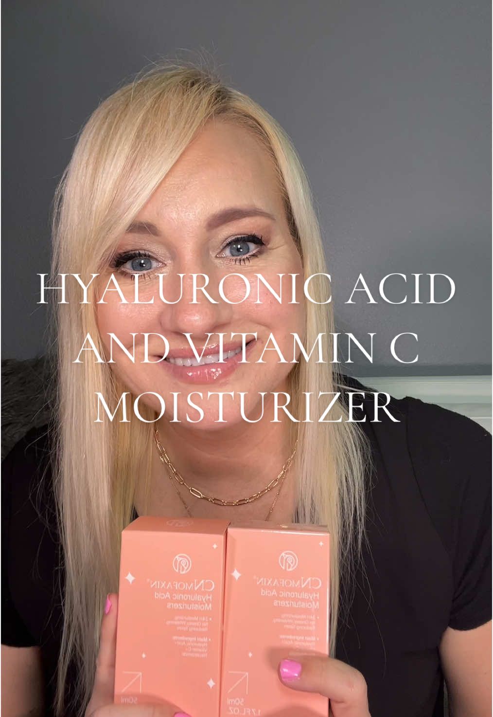 Grab these now for the Flash ssle!! $15.80 for 2!  This is amazing for senditive skin! #hyaluronicacid #moisurizer #vitamincserum #belleora #skincare #sensitiveskin #sensitiveskincare #agingskin #agingskincare #agingskincareproducts 