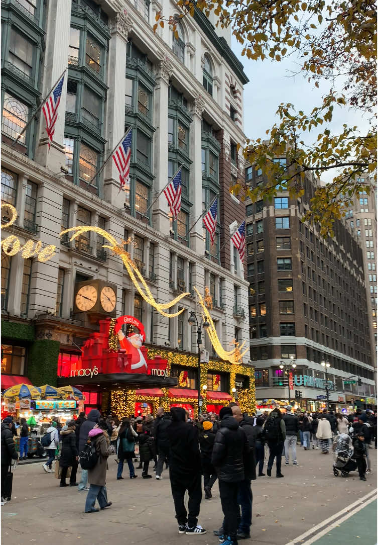 Christmas time in New York City , Manhattan 🎄🇺🇸🇺🇸 