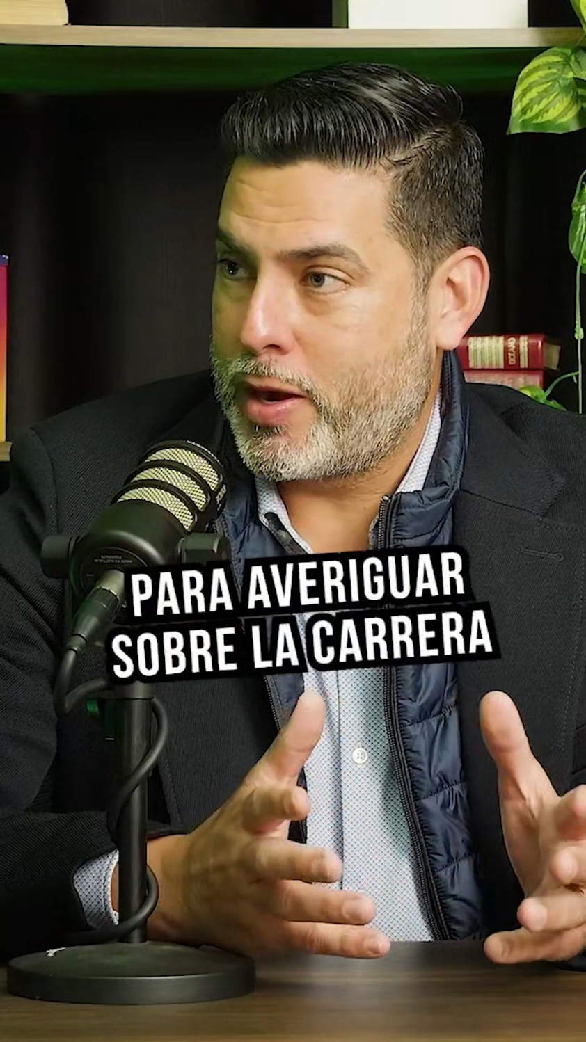 ¿Alguna vez has vivido una experiencia que te hizo reflexionar sobre lo que realmente valoras? 😲 Lo que parece una barrera económica, puedes convertirla en una motivación para construir tu propio camino 💪🏼🚀 ¿Qué desafíos has enfrentado para llegar a tu meta? Compárteme tu experiencia.💬📲 #Emprender #Superación #Sueños #Motivación #Universidad #Desafíos #Éxito #HistoriasDeVida #Inspiración #Persistencia #CrecimientoPersonal #Decisiones #Esfuerzo #Determinación #Richifinanzas