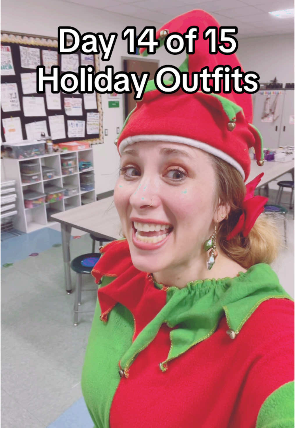 I had on a green bow on my other pigtail…but i guess it fell off sometime this morning🤦🏼‍♀️ Realized it was missing at the END of the day! * * * #Teacher #ArtTeacher #ElementaryArt #MiddleSchoolArt #ElfOnAShelf #ChristmasCountdown #ChristmasOutfit #Elf #ChristmasCountdown 