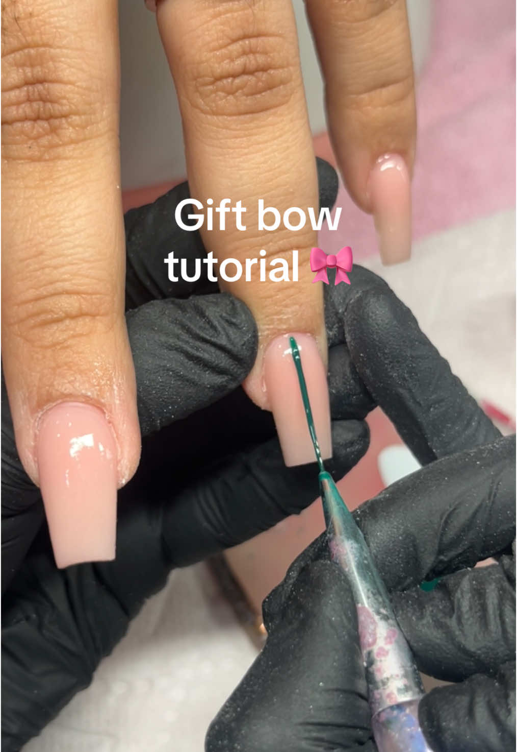 Short tutorials are my fav!  #nailarttutorial #tutorials #nailart #giftbow #christmasnails #greennails #snowflakes #coffinnails #dynamicacrylic #amazon #christmas2025